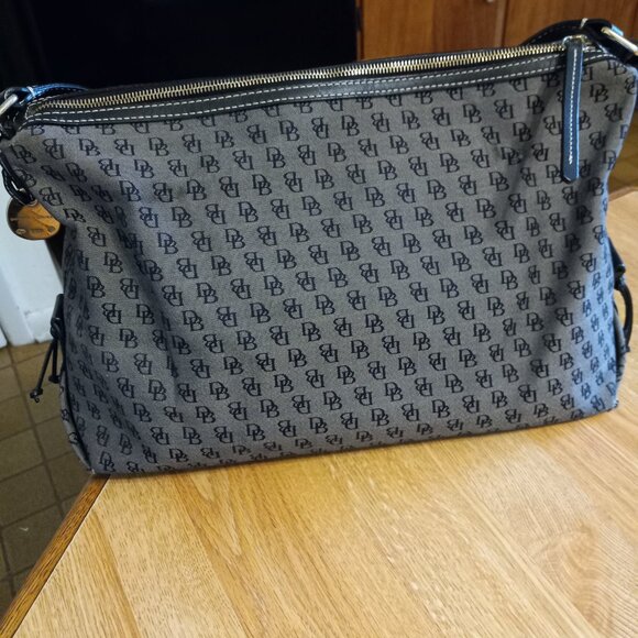 DOONEY & BOURKE SIGNATURE MONOGRAM CANVAS & LEATHER SHOULDER HOBO BAG HANDBAG - Picture 6 of 15